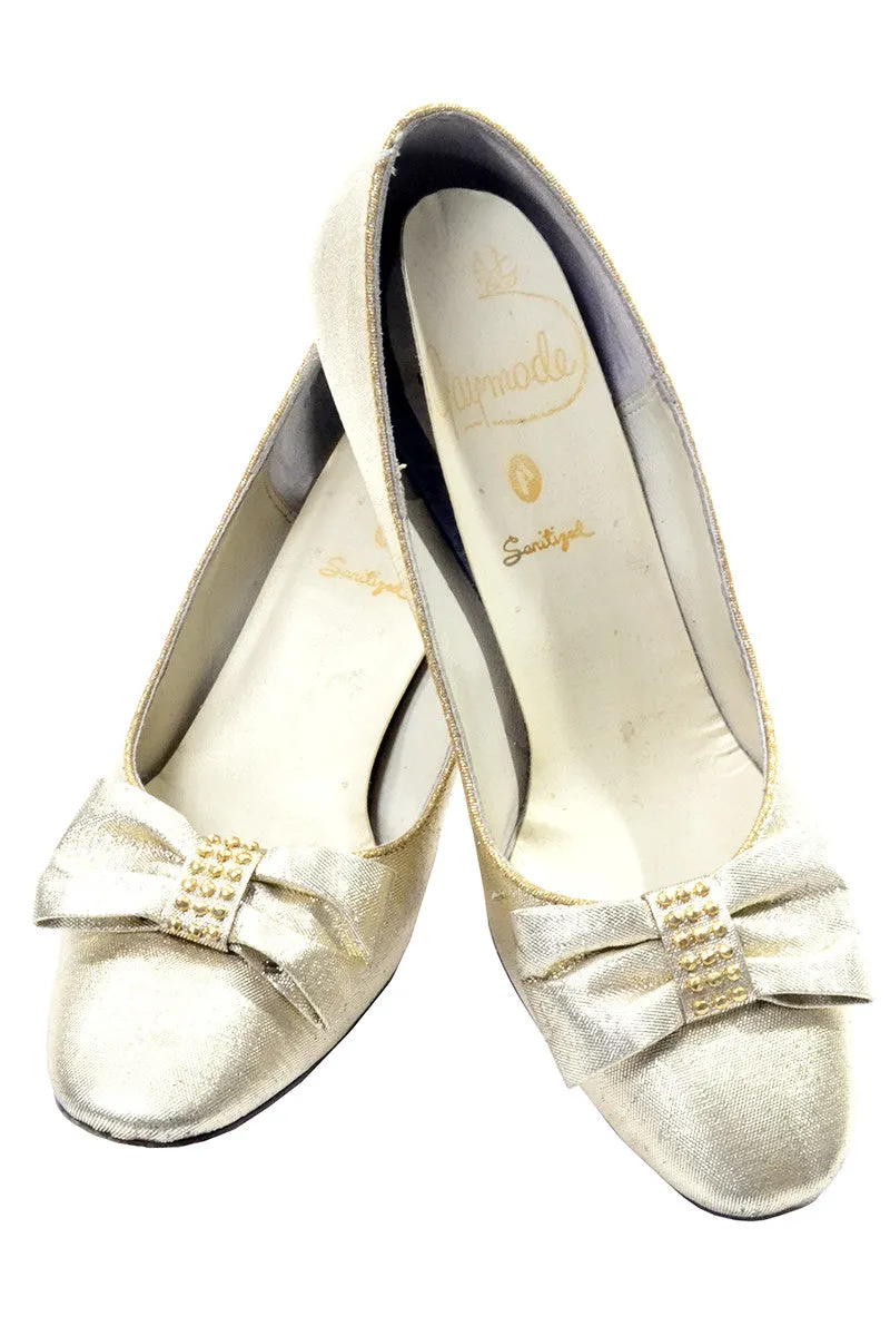 1960's Gaymode Vintage Gold Heels with Bows Size 6.5