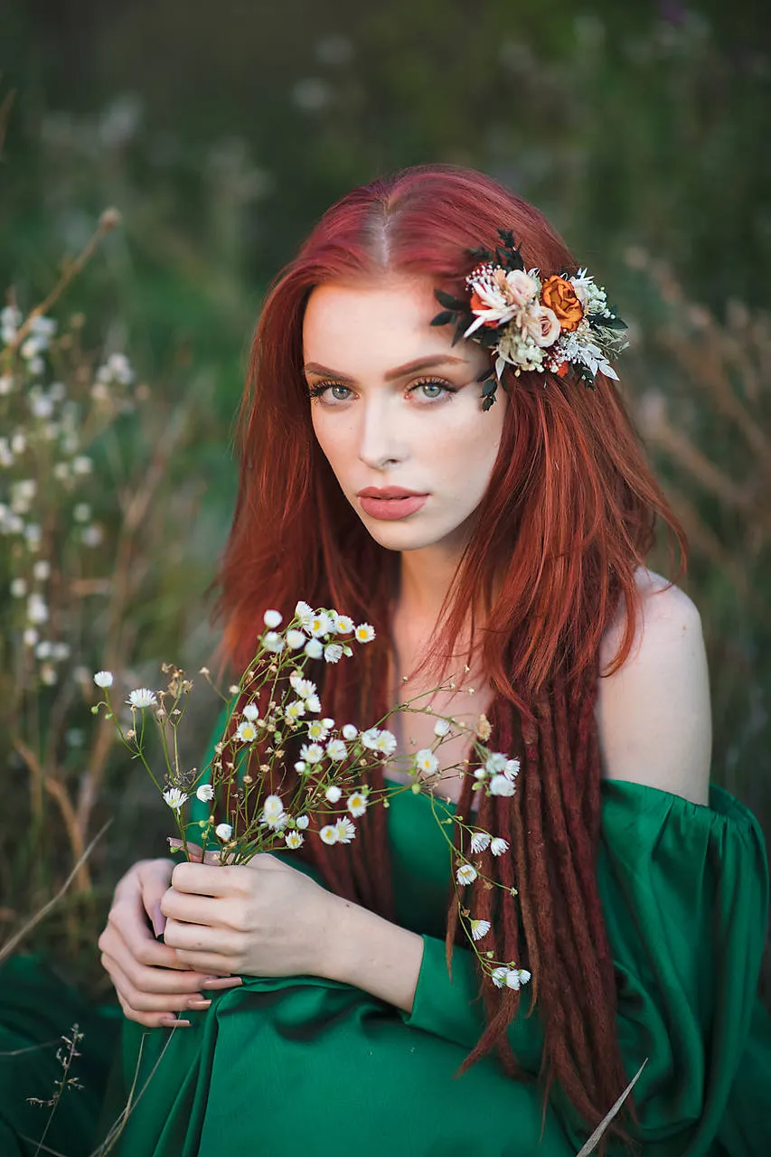 Autumn flower hair comb Burnt orange and ivory flower comb October wedding Natural wedding Bridal accessories Customisable bridal hair comb