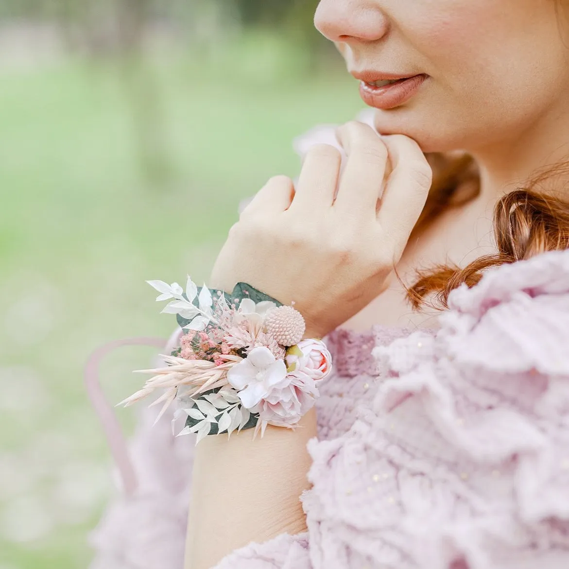 Blush flower bracelet Bridesmaid gift Matching bracelets Romantic wrist corsage Magaela Wedding accessories Customisable bridal wrist flowers