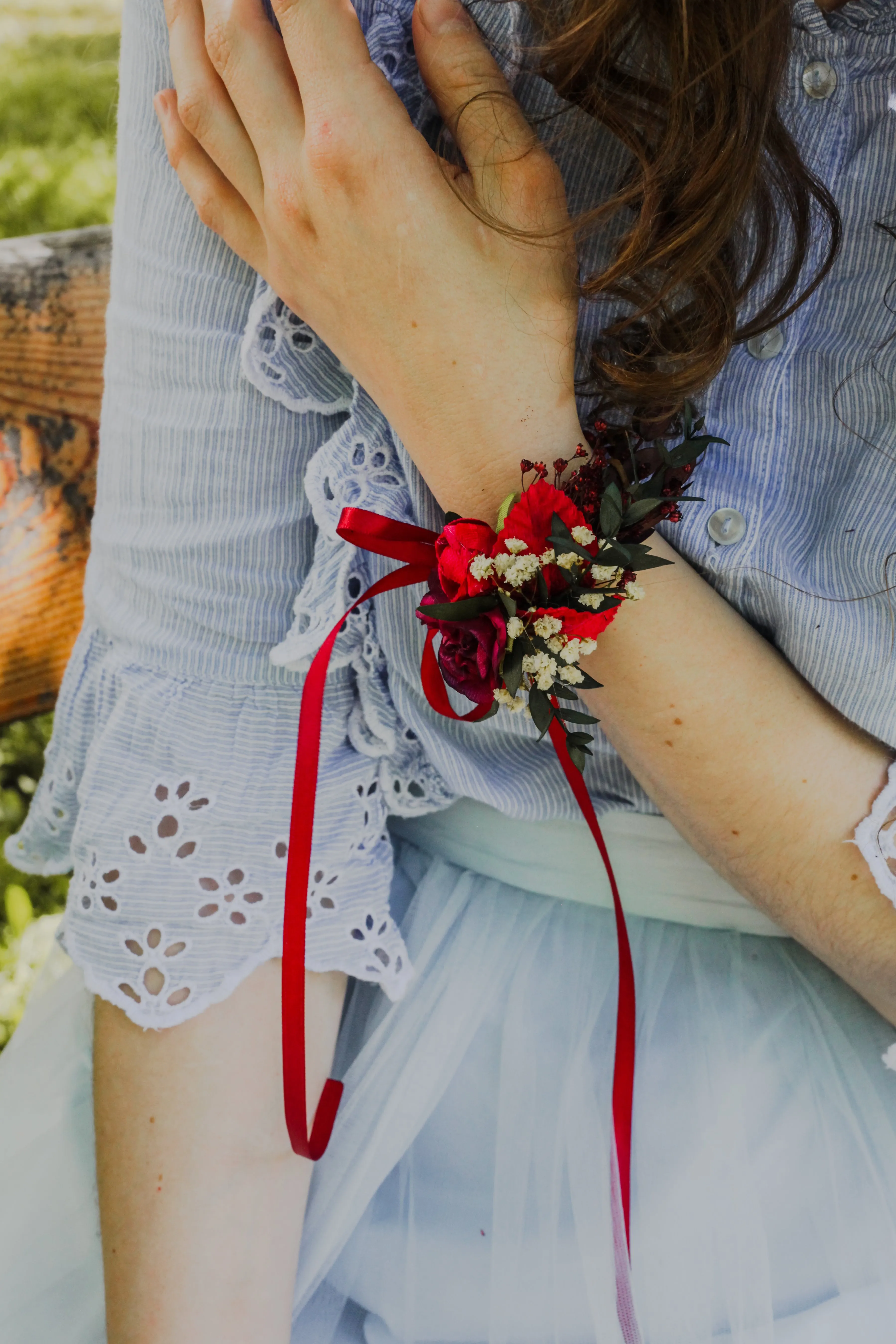 Burgundy and green bridal bracelet Flower wrist corsage for bridesmaids Eucalyptus and baby's breath bracelet Adjustable wedding bracelet