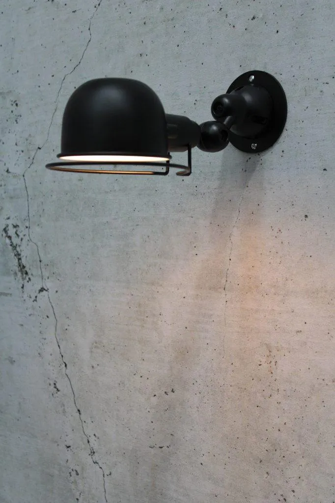 Calais Rotatable Wall Light