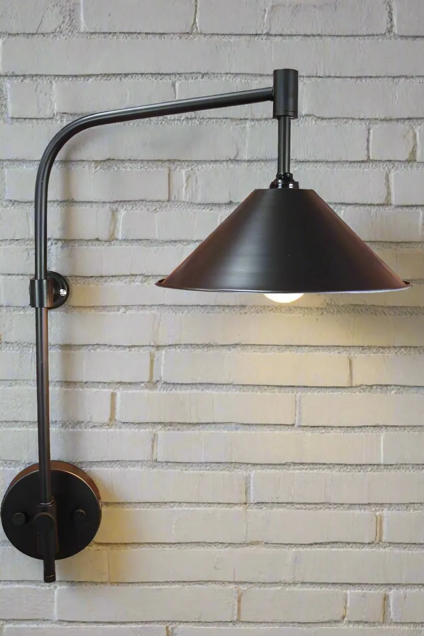 Cone Wing Wall Lamp with Wall Plug