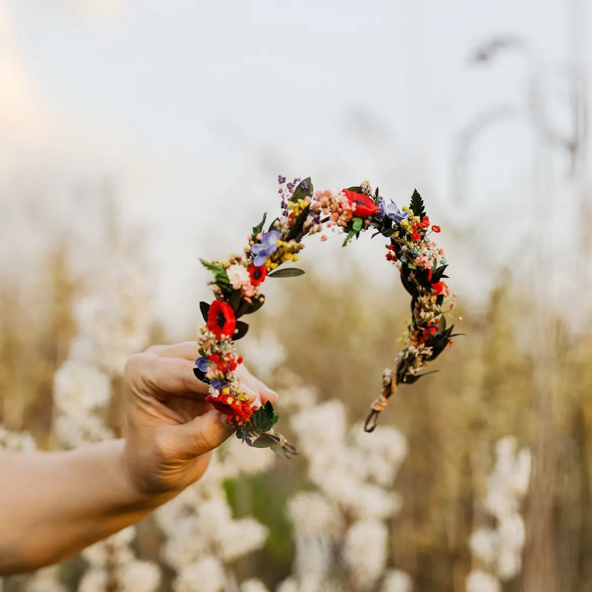 Meadow flower half wreath Bridal hair flower Colourful wedding crown Half wreath with poppy flowers Wedding hair accessories Magaela