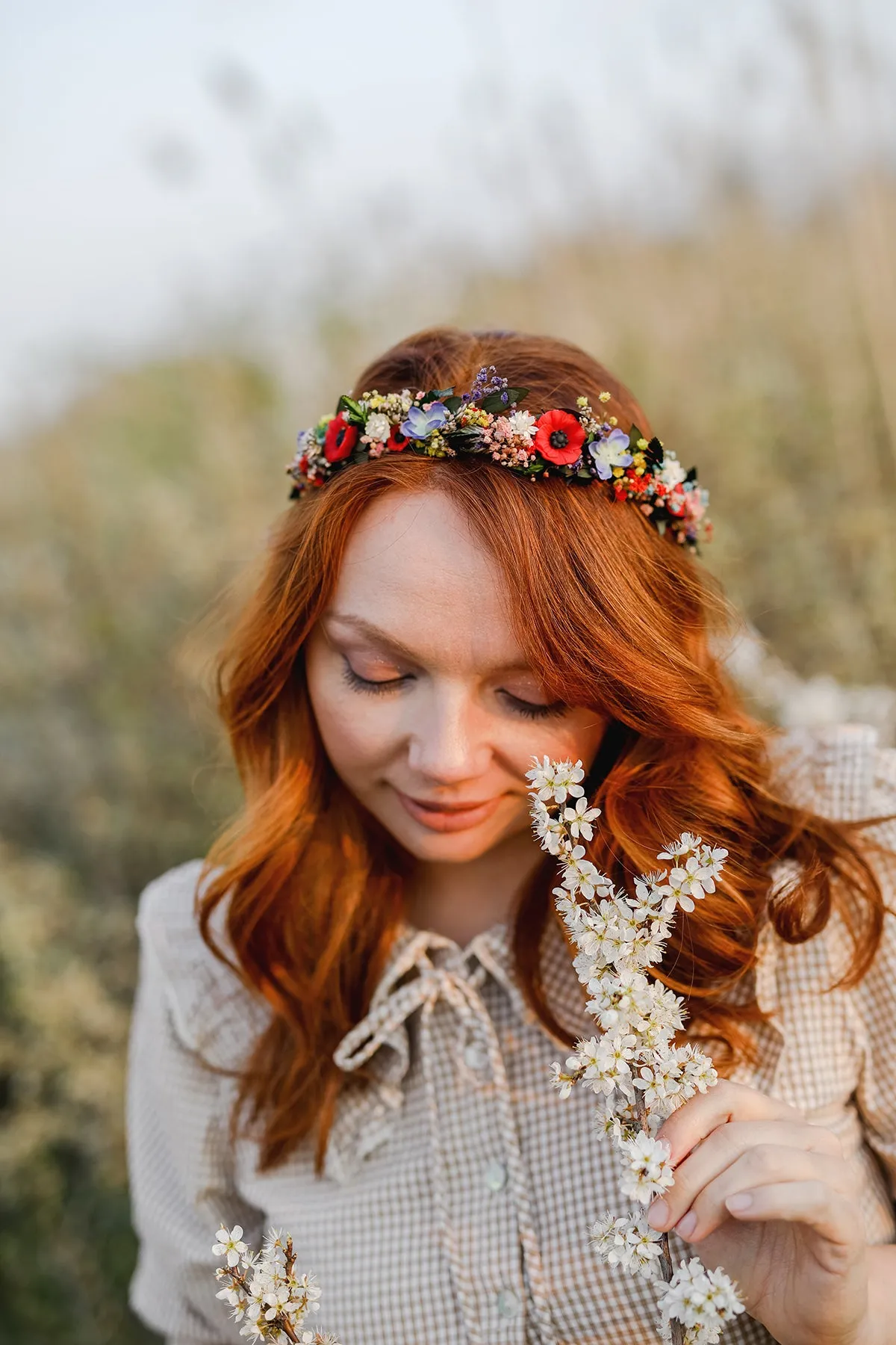 Meadow flower half wreath Bridal hair flower Colourful wedding crown Half wreath with poppy flowers Wedding hair accessories Magaela