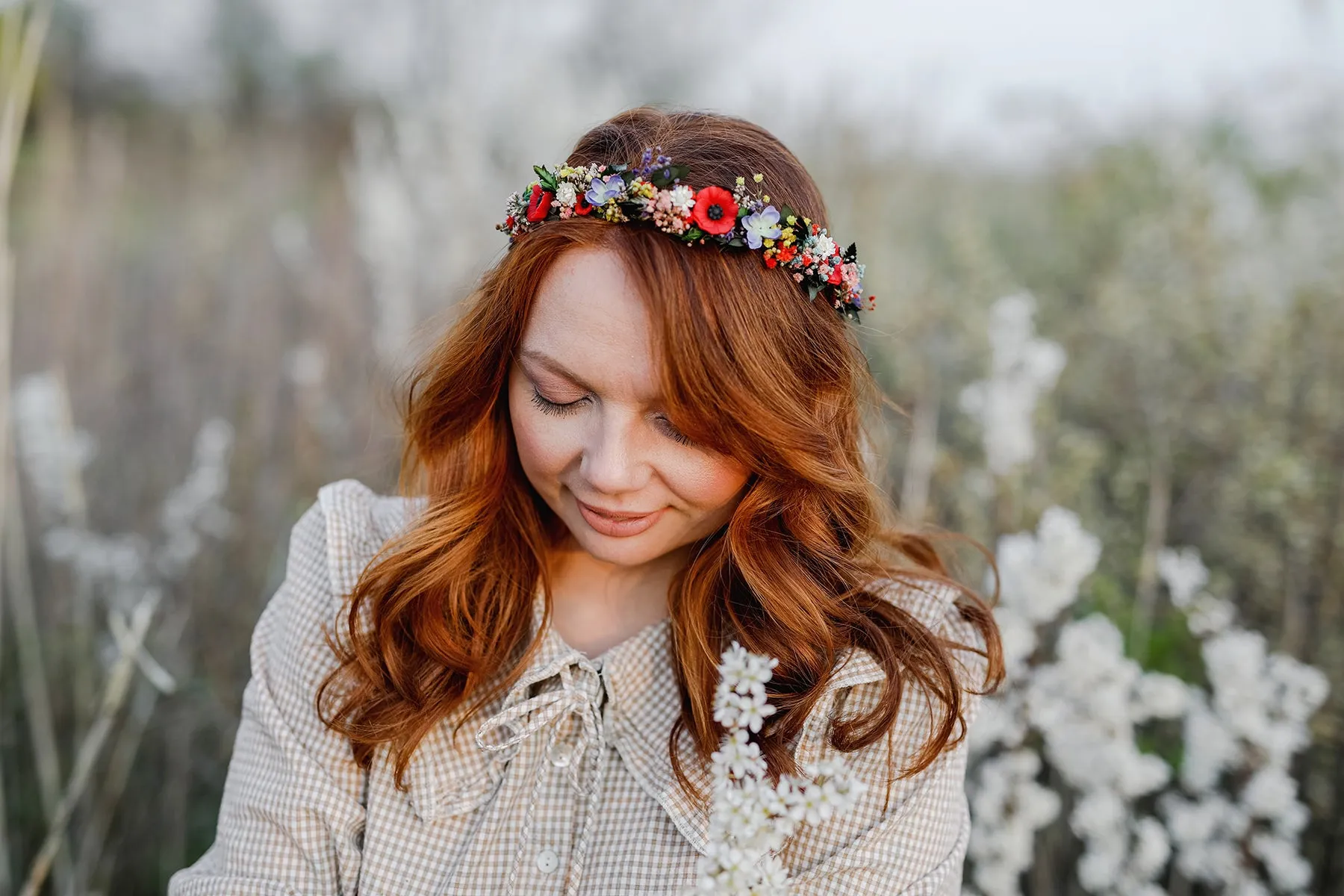 Meadow flower half wreath Bridal hair flower Colourful wedding crown Half wreath with poppy flowers Wedding hair accessories Magaela