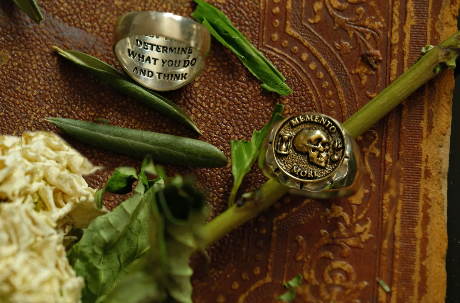 Memento Mori Premium Signet Ring