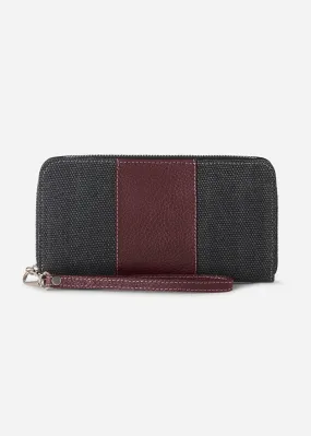 Paddock Wristlet Wallet in Vintage Canvas