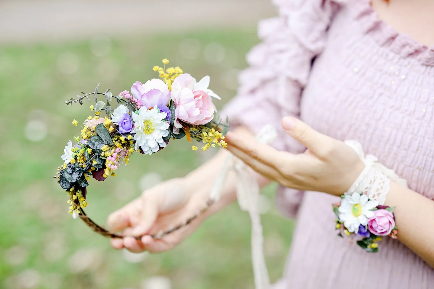 Romantic bridal crown Meadow hair wreath Wedding hair flowers Bridal accessories Comfortable headpiece Wedding 2021 Magaela One side flowers