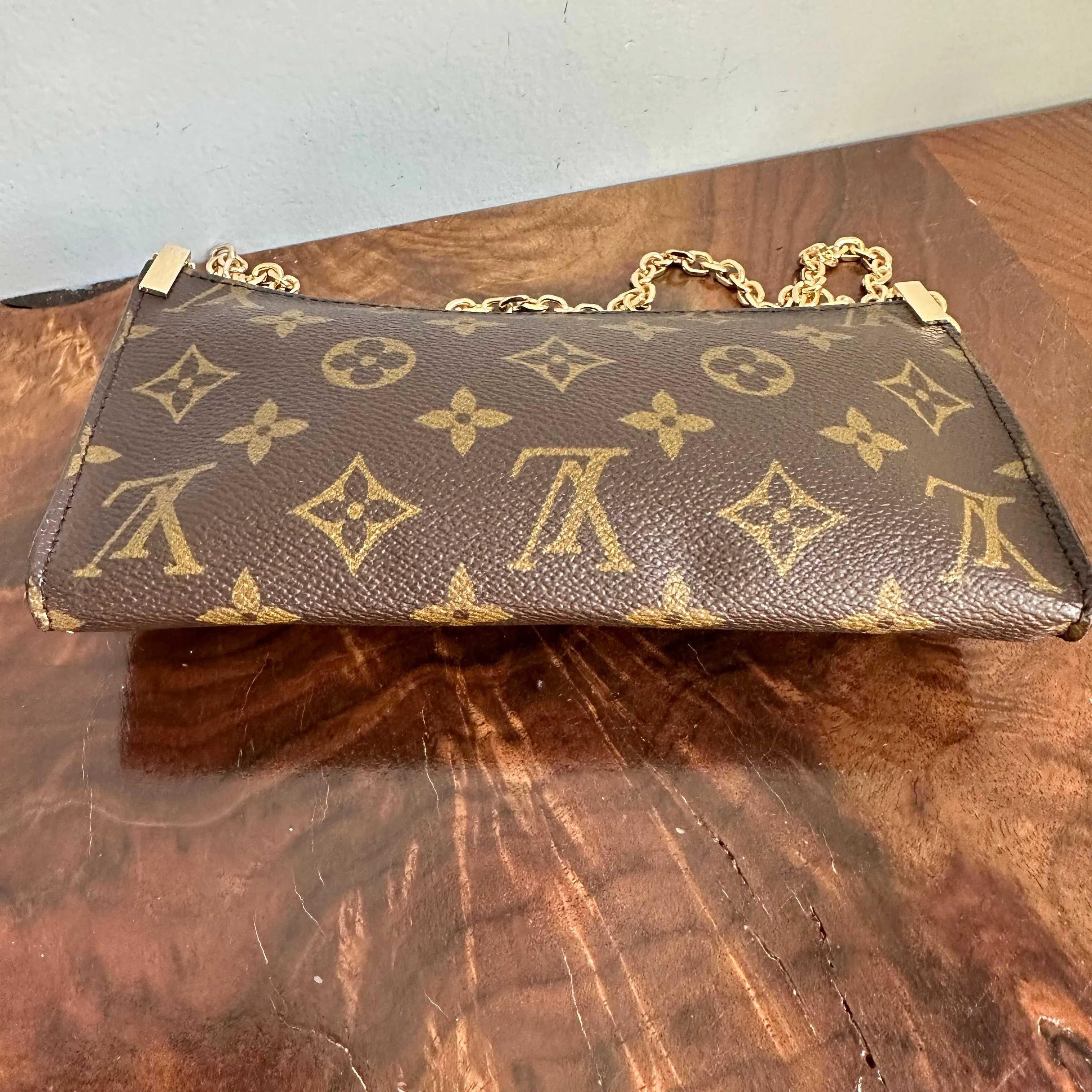 The Junco - Vintage LV Monogram